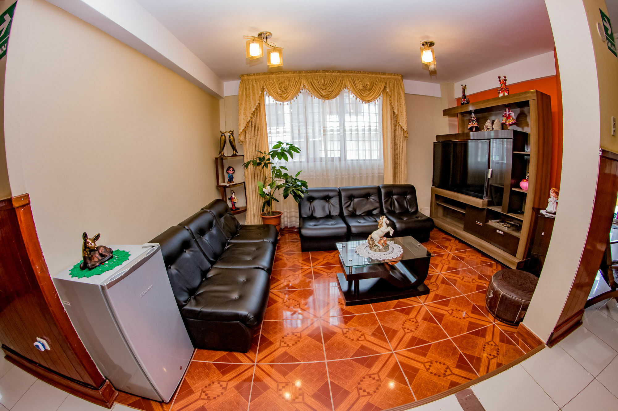 Sonnenthal Bed & Breakfast Cuzco Buitenkant foto